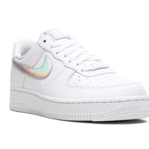 Nike
Air Force 1 mid "Iridescent"